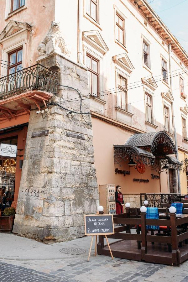 Apartmán Cozy Loft В Самому Центрі Львова Exteriér fotografie